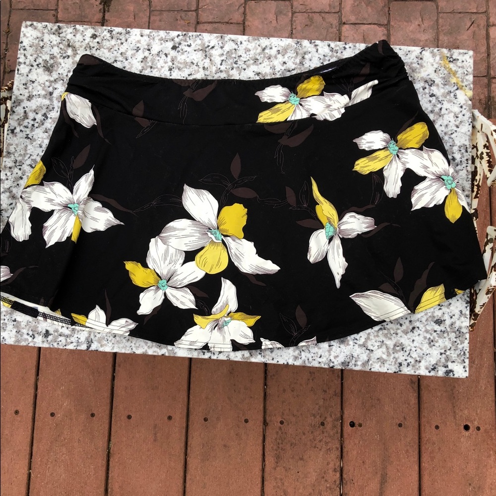 Lands end swim skirt